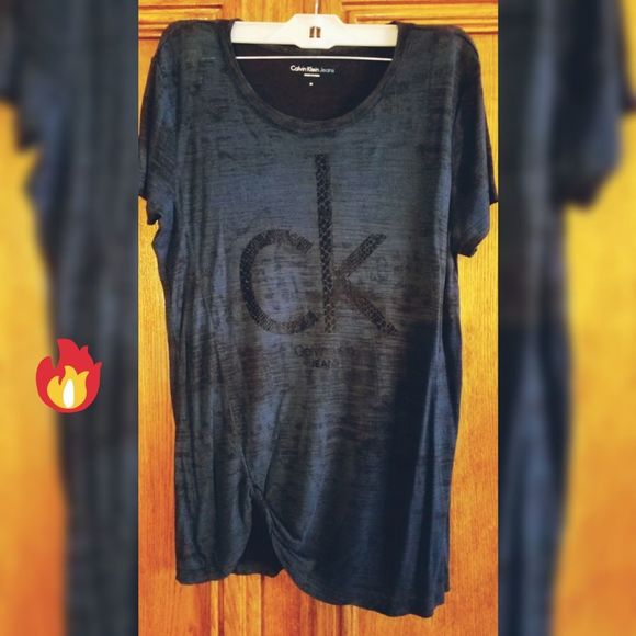 Calvin klein jeans T shirt - Picture 1 of 4
